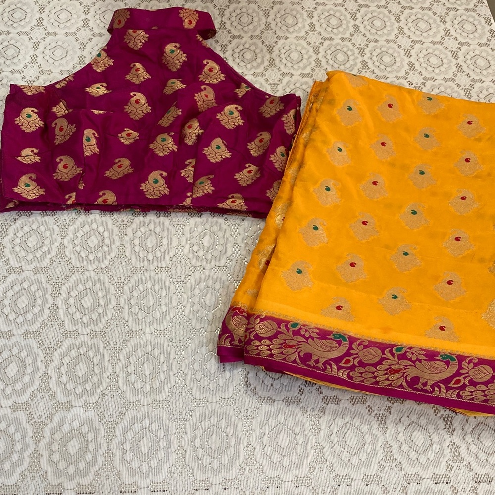Saree+ halter neck blouse